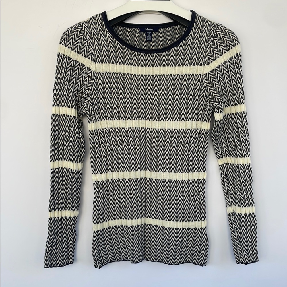 Hatley Navy Blue and Cream Crew Neck Sweater Small